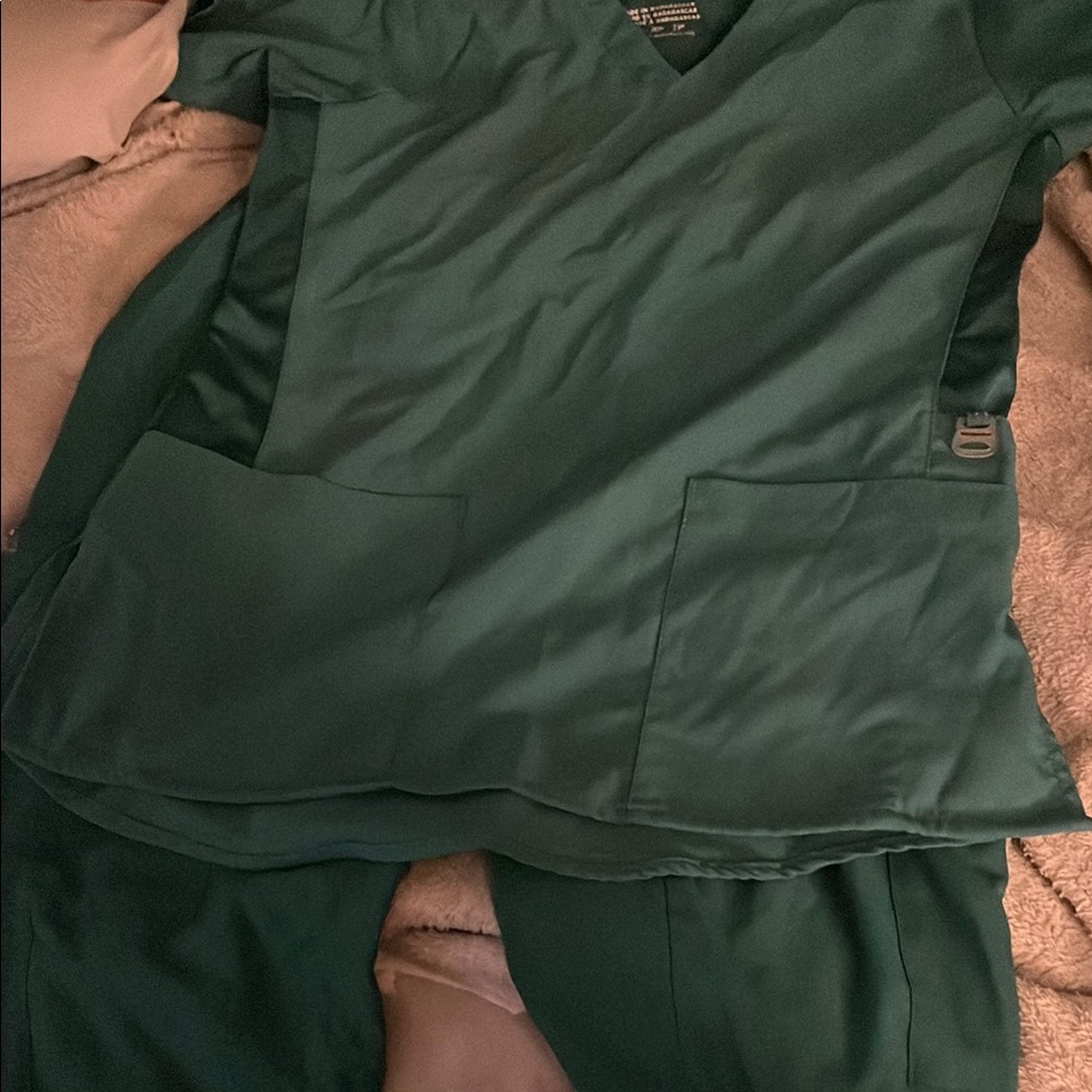 WonderWink Women's Green Scrub Set